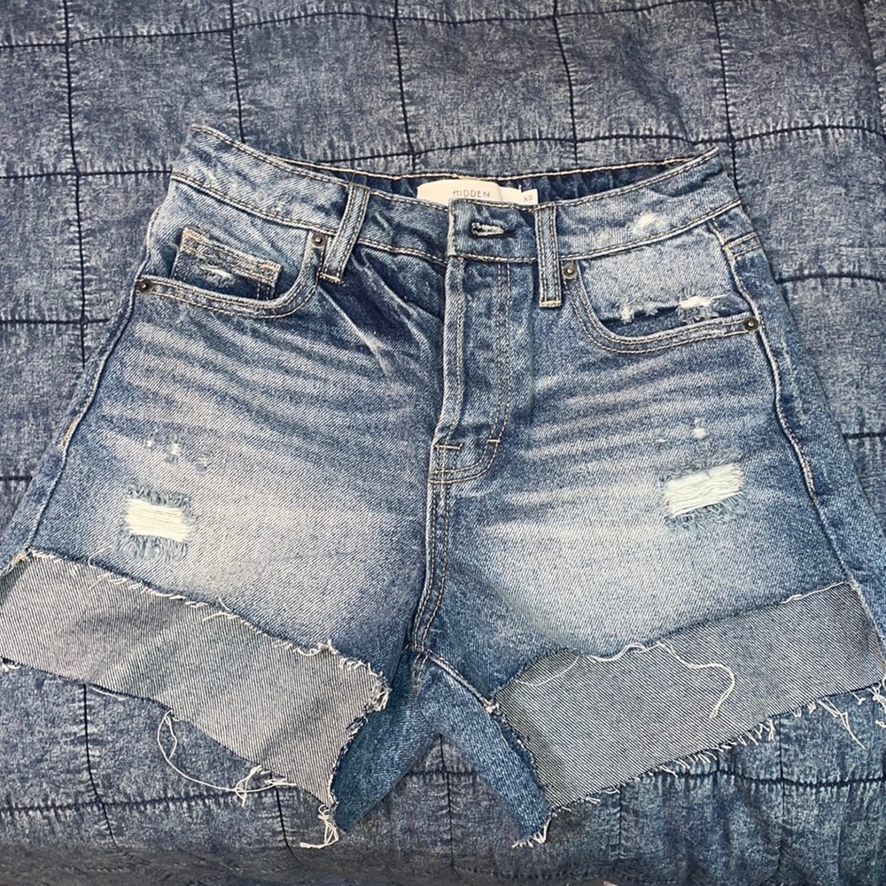High low distressed denim shorts